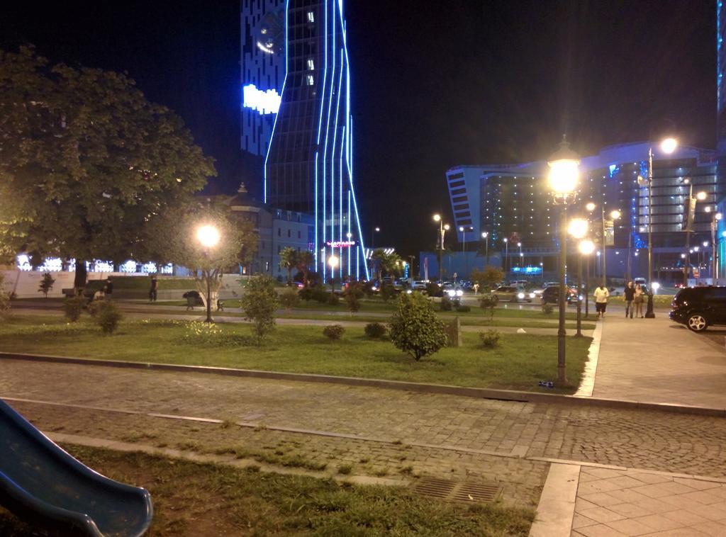 Akhmeteli Apartment Old Batumi Bilik gambar